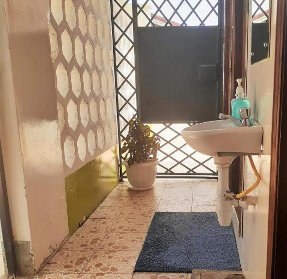 هتل Annodas Homes Milimani Kisumu