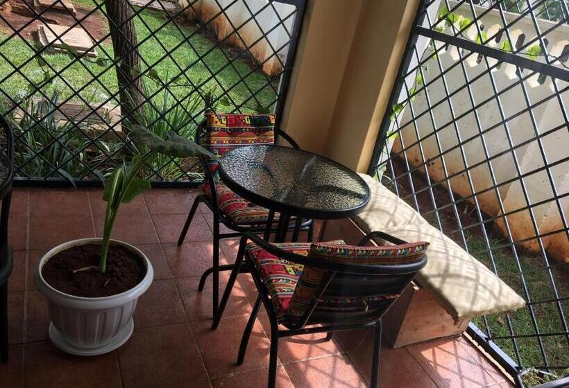 هتل Annodas Homes Milimani Kisumu