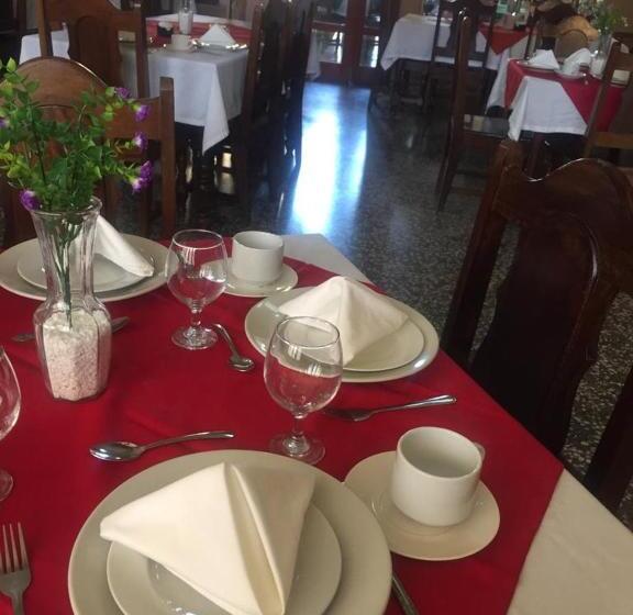 هتل El Reformador