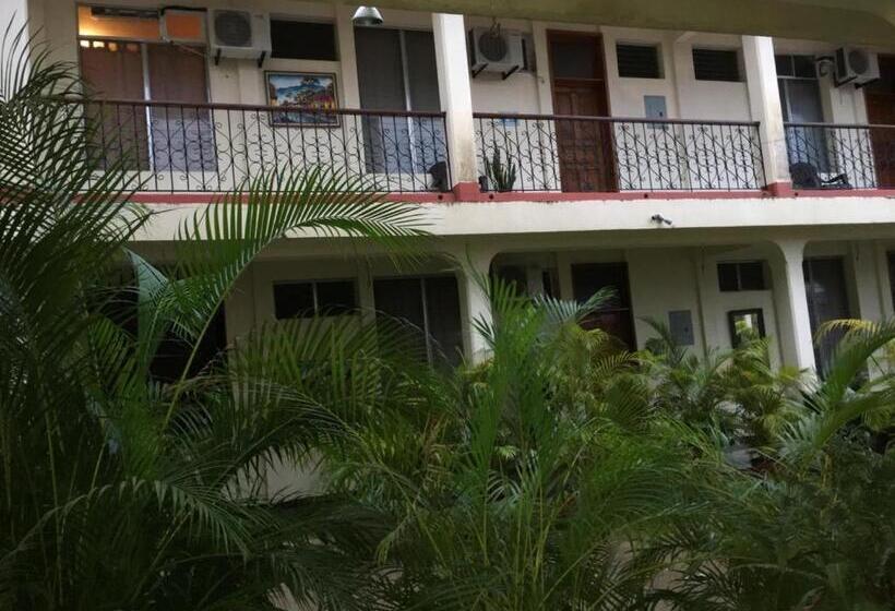 هتل El Reformador