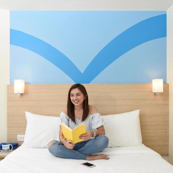 Hop Inn Hotel Aseana City Manila