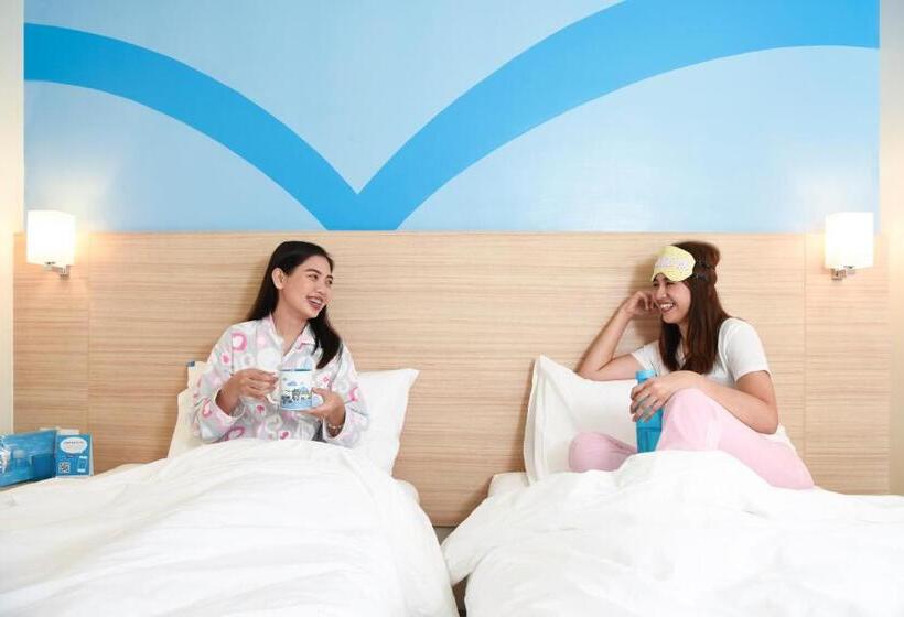 Hop Inn Hotel Aseana City Manila