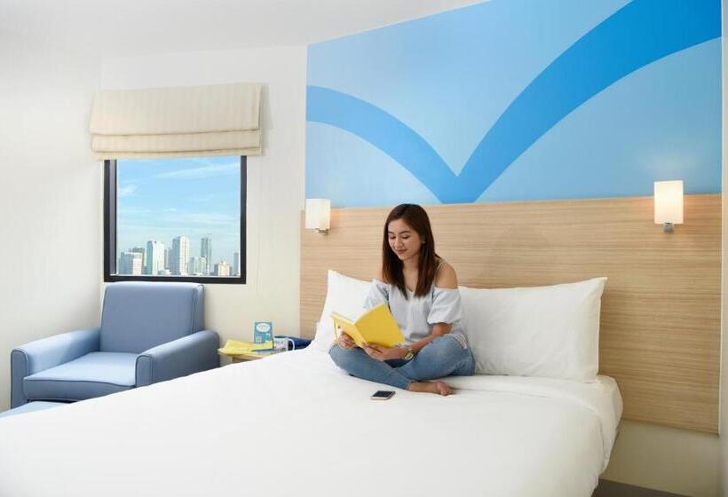 Hop Inn Hotel Aseana City Manila