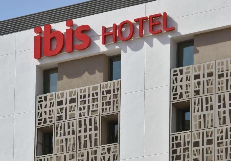 Отель Ibis Sfax