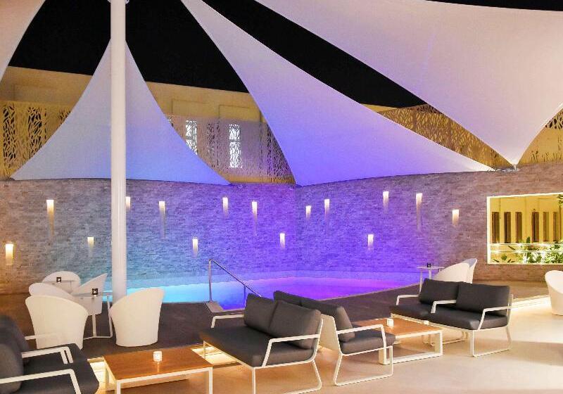 Отель Ibis Sfax