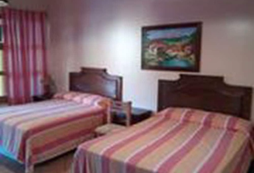 فندق Plaza Del Sol