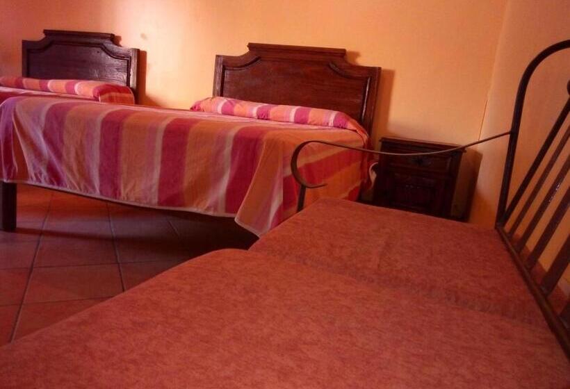 فندق Plaza Del Sol