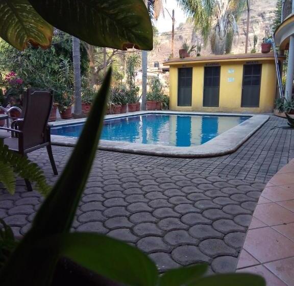 فندق Plaza Del Sol