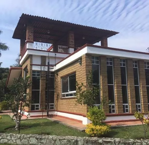 Hotelli Quinta Moctezuma