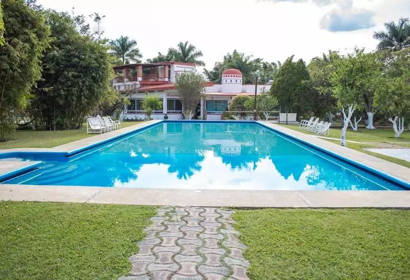 Hotelli Quinta Moctezuma