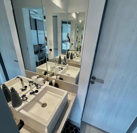 ホテル Reina Mora