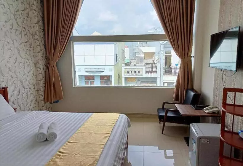 هتل Vạn Lộc
