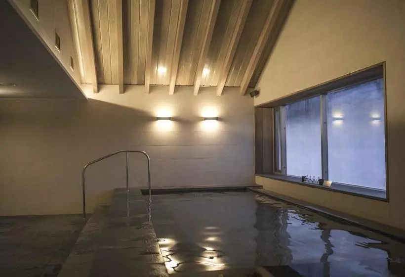 Lomakeskus Healience Village