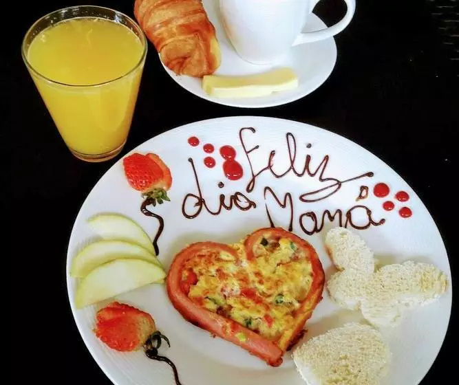 ユースホステル Chez Alicia Hostal