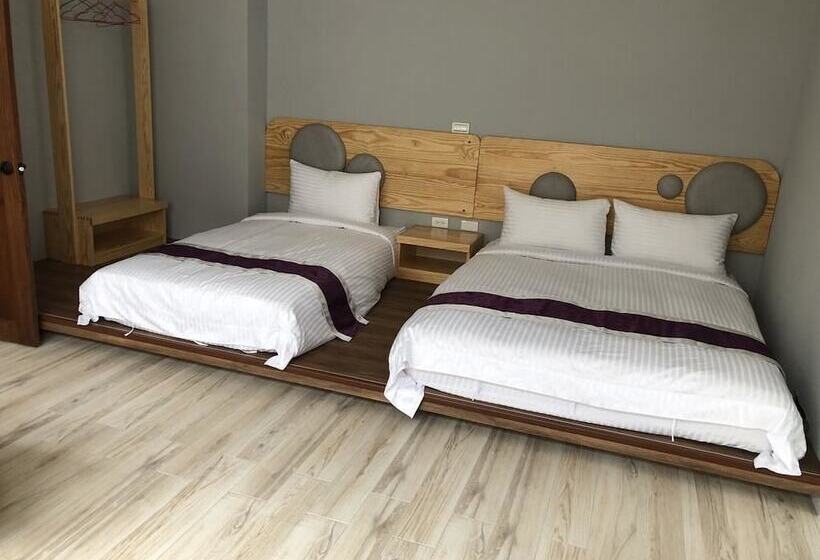 تختخواب و صبحانه Yuan Places