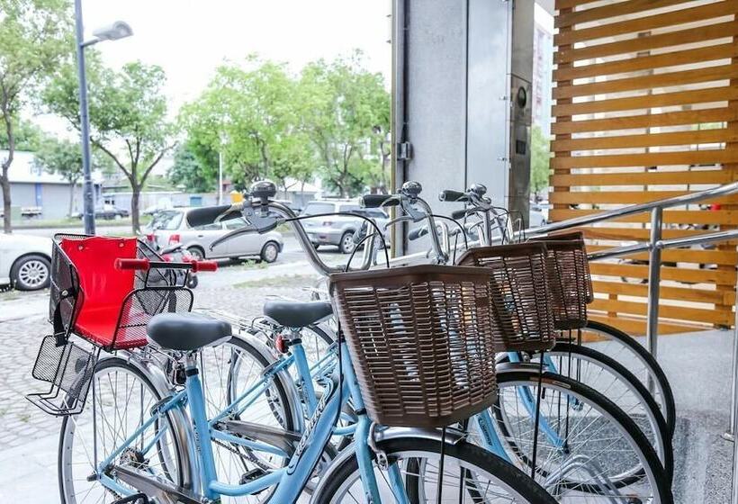 تختخواب و صبحانه Yuan Places