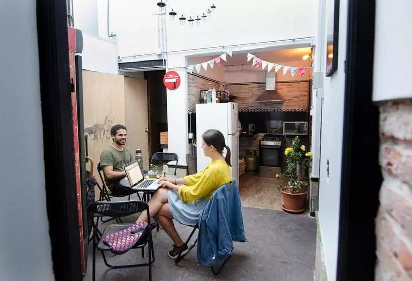 هاستل Casa Mutante