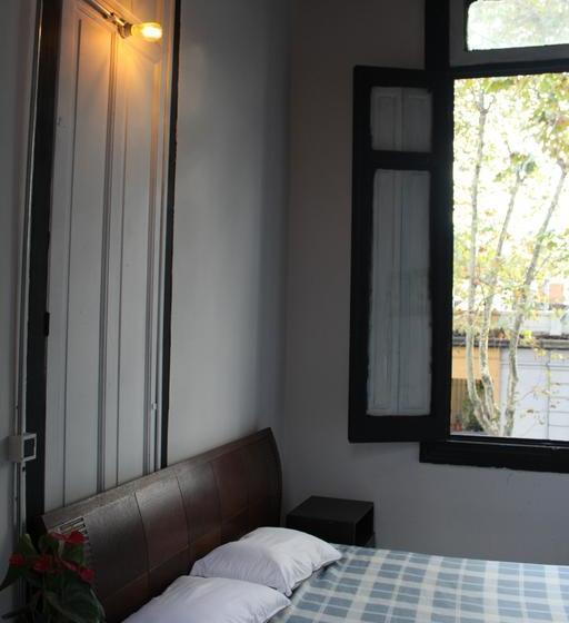 ユースホステル Casa Mutante