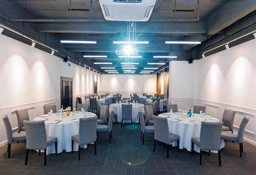 Bridal Tea House Hotel Free Shuttle Bus For Canton Fair