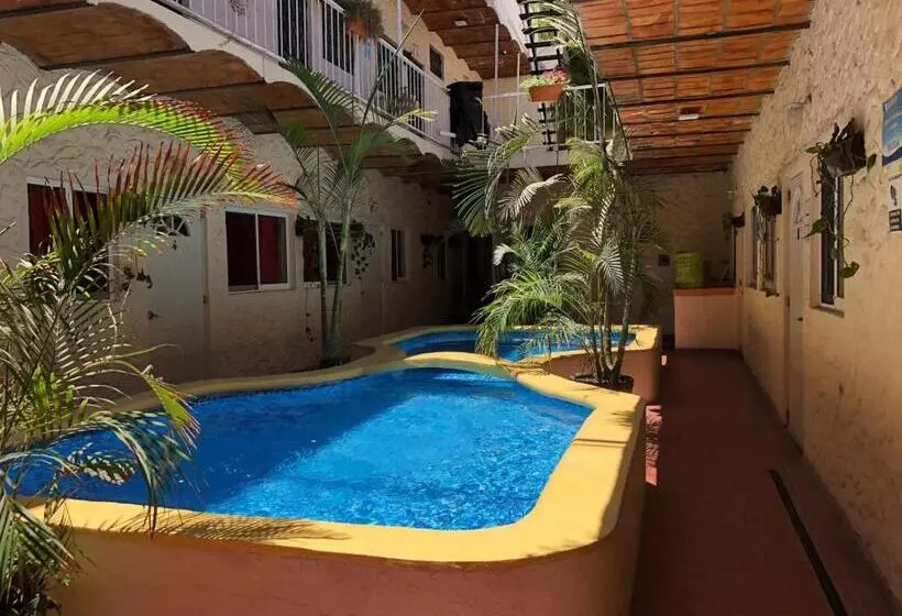 ホテル Bungalows Las Glorias