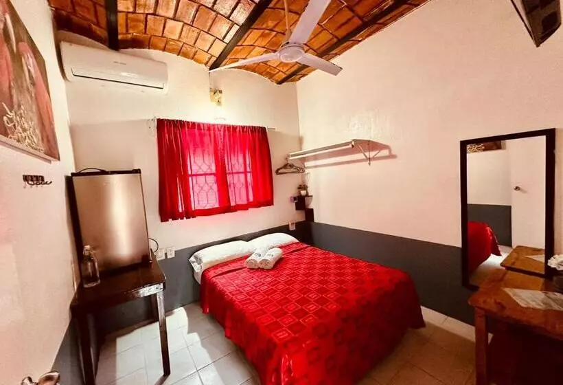 ホテル Bungalows Las Glorias