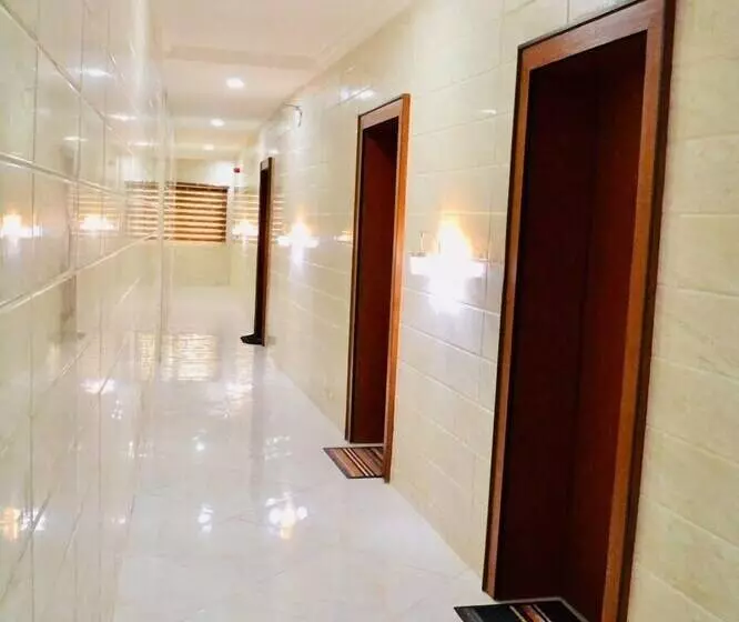 هتل Limoh Suites