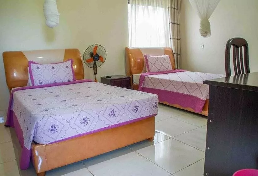 Hotel The Dove S Nest