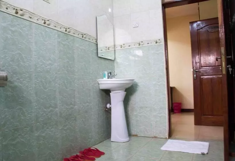 Hotel The Dove S Nest