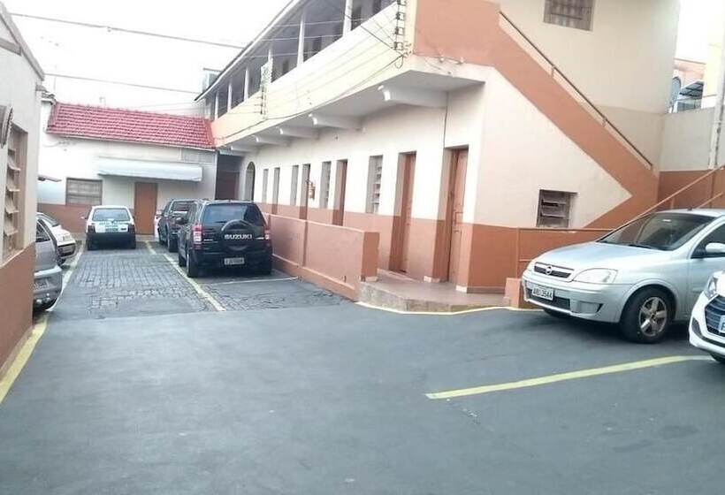 בית מלון כפרי Triunfo