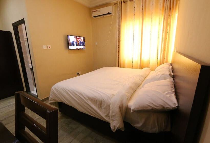 Iyore Grand Hotel & Suites 2