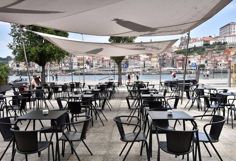 هاستل The House Of Sandeman