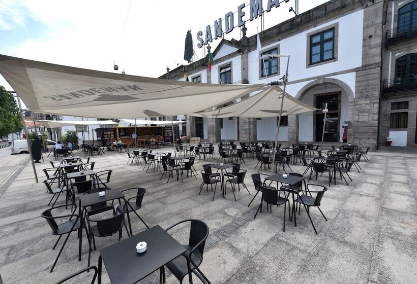 هاستل The House Of Sandeman