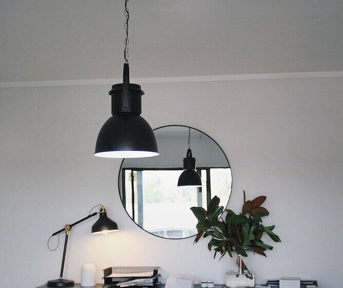 הוסטל Hugo & Carter S Backpackers & Motel