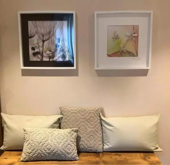 Bed and Breakfast Hayloft