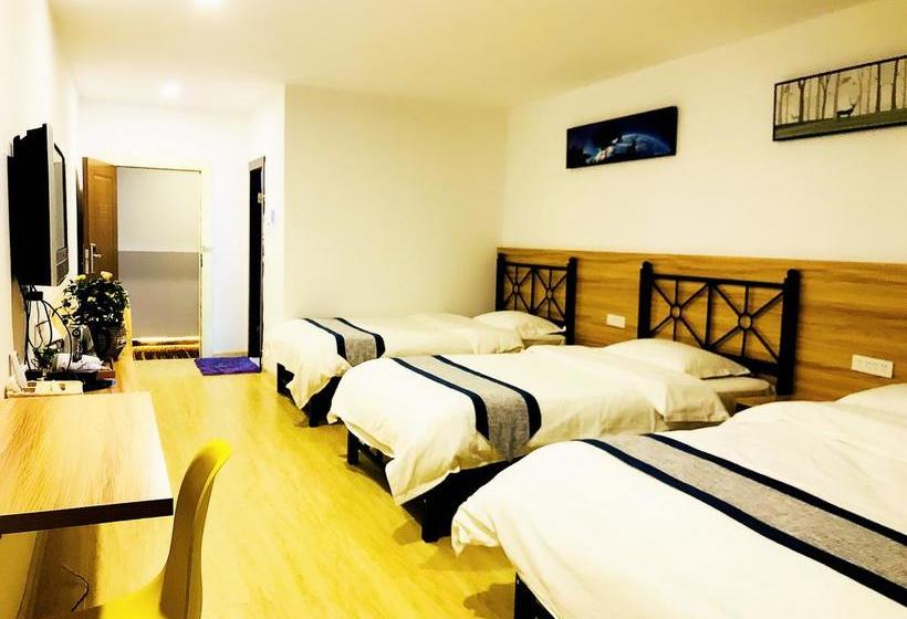 Global Village River View Hostel