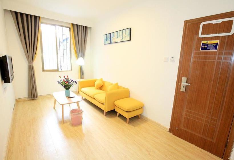 Global Village River View Hostel