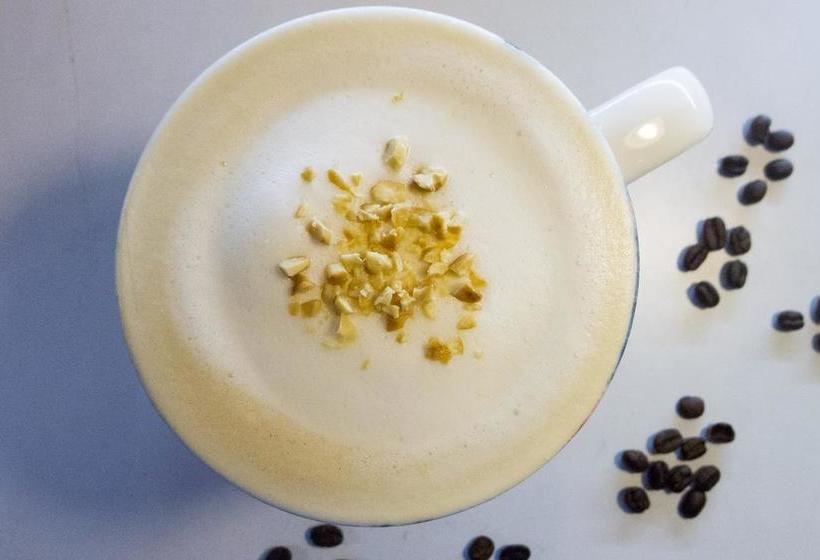 בית מלון כפרי Color Creative