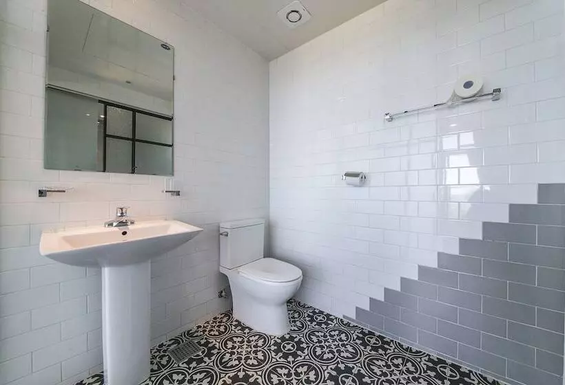 Hotel Cube