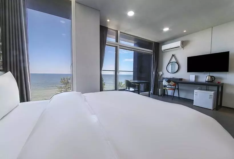 Hotel Cube