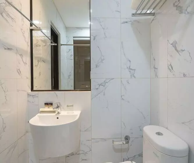 Hotel Front One Boutique Karawang