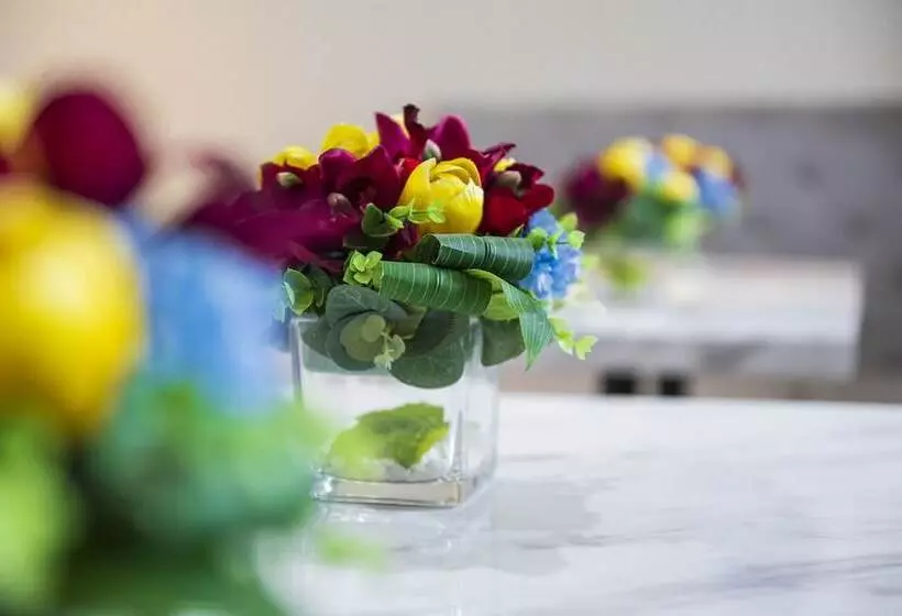 Hotel Front One Boutique Karawang