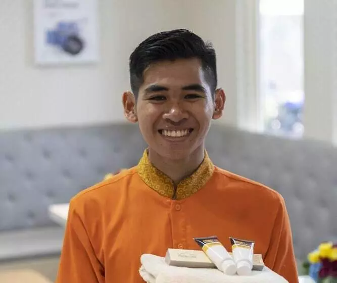 Hotel Front One Boutique Karawang