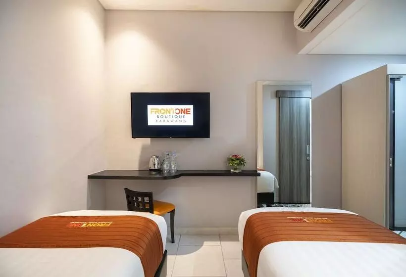 Hotel Front One Boutique Karawang