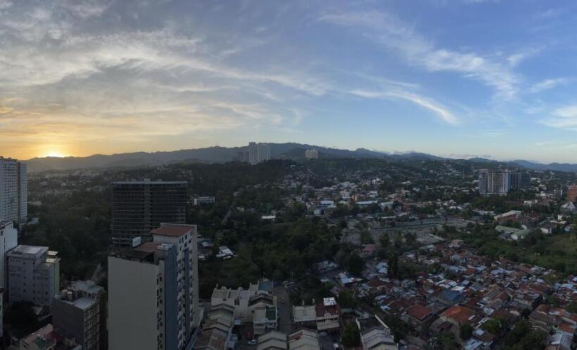 هتل It Park Cebu City