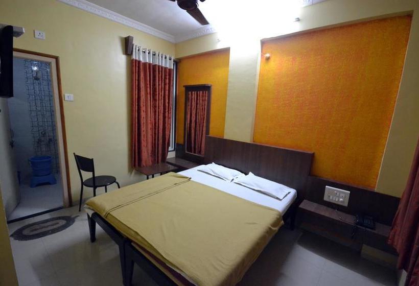 בית מלון כפרי Madhava