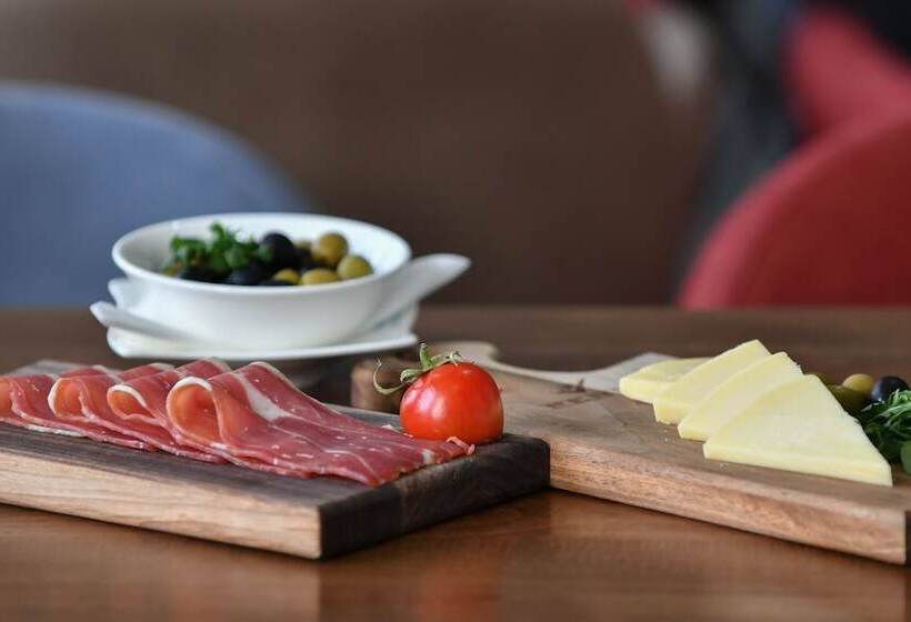 Perla Residence Hotel & Spa