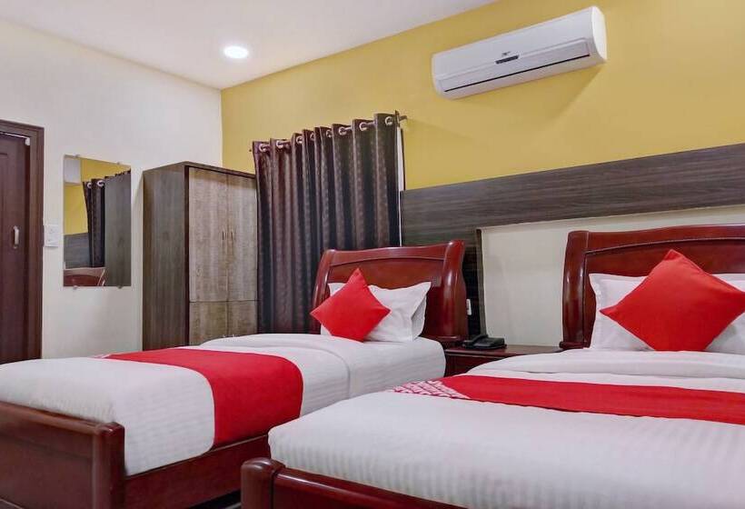 فندق Ruma Near Nampally Railway Station