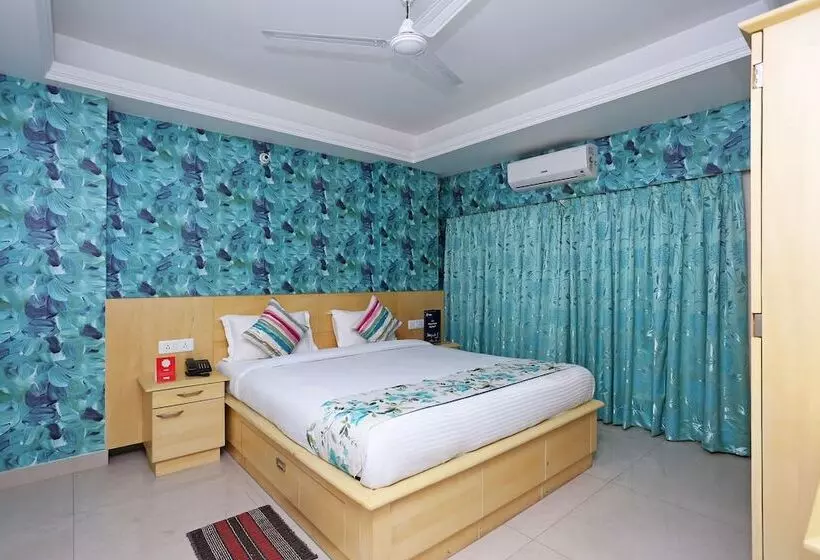 Oyo 10263 Hotel Grand Nishat