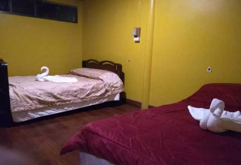 リゾートホテル Crossroads House