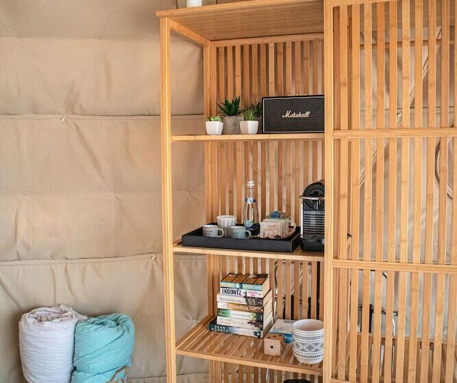 ホテル Pura Eco Retreat Jubail Island Abu Dhabi